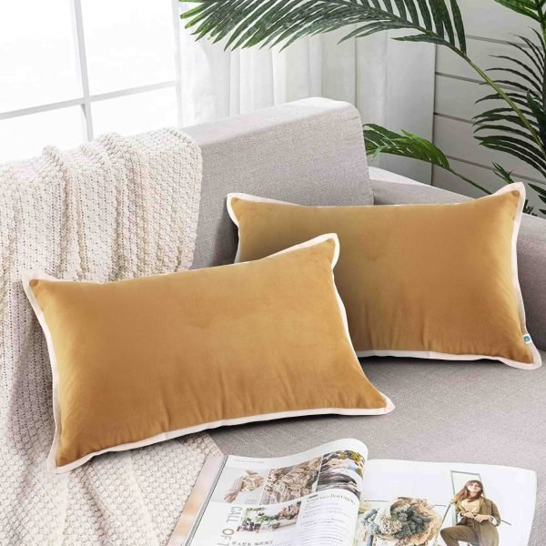 Pillow-Cover-Velvet-Beige-Web1-scaled